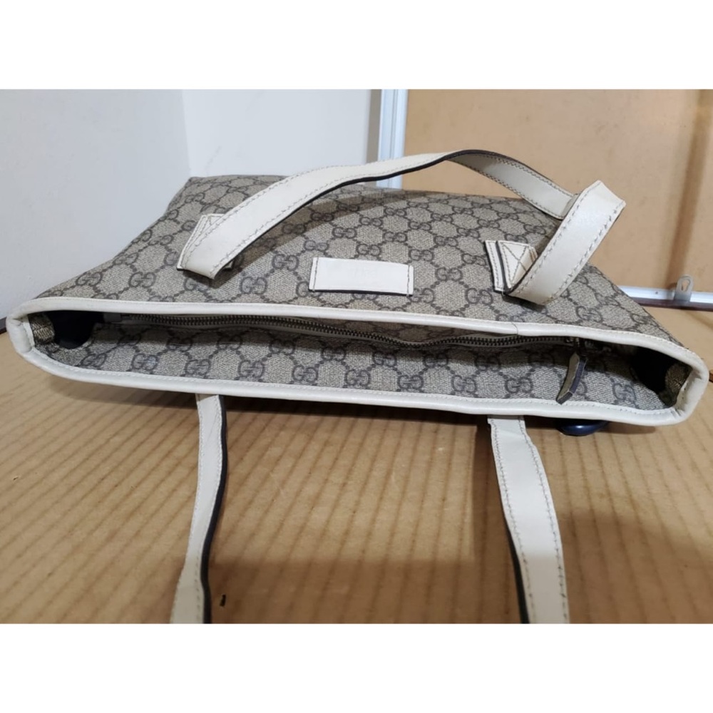 SOLD***Authentic Gucci GG Supreme Monogram Shoulder Bag Gray White - Picture 4 of 11